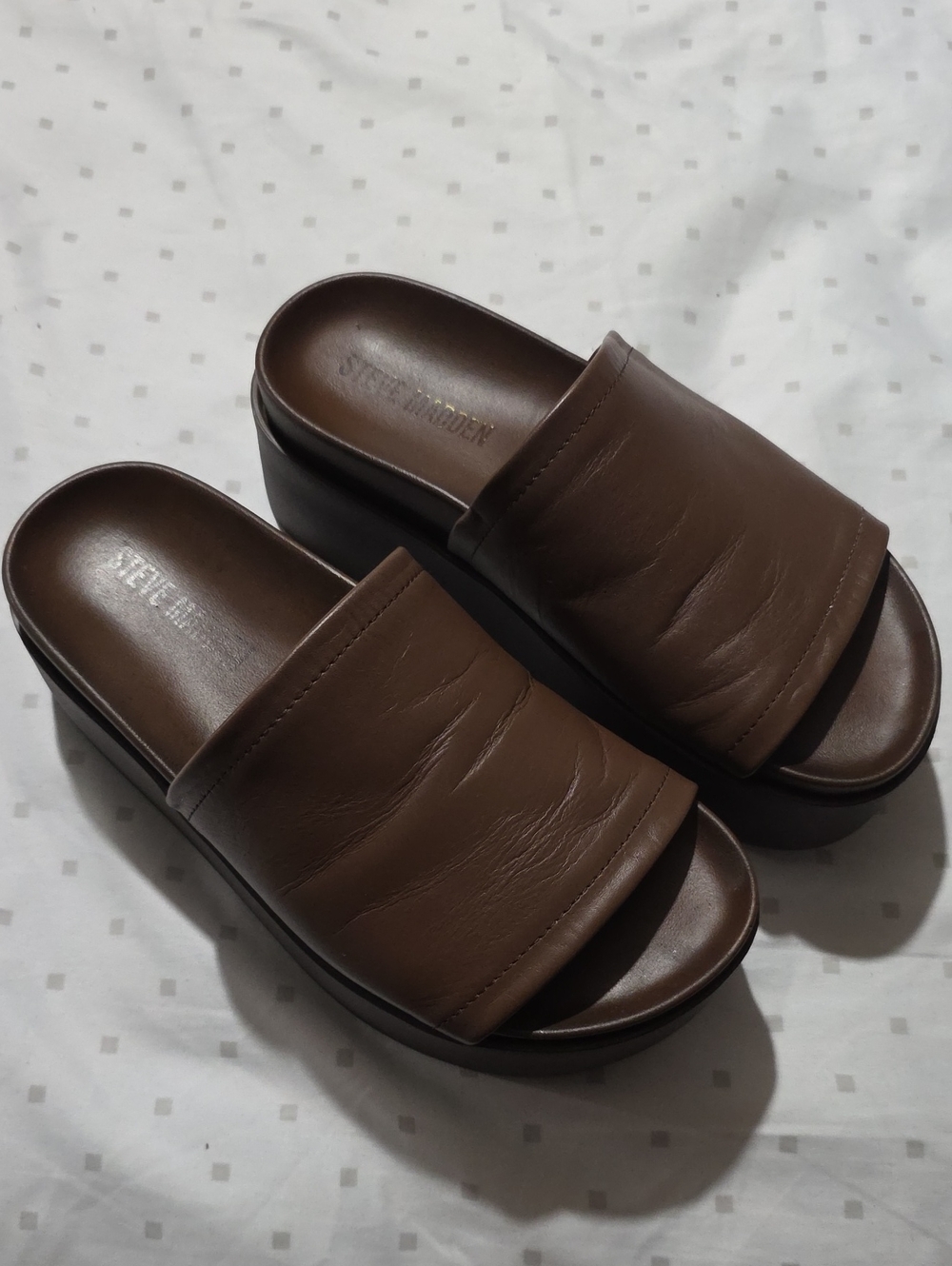Steve Madden Brown Platform Slide Clogs
